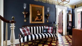 Cum îți faci casa să arate sofisticat, cu bani puțini. Sfaturi de design interior despre cum să readuci vechiul în prezent