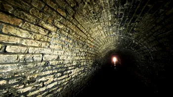 Un tunel secret din Primul Război Mondial a fost descoperit sub o casă: o familie locuia de ani de zile deasupra unei rute germane de evadare