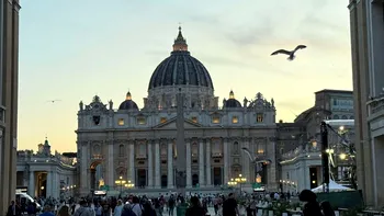 Al doilea vot în Conclavul de la Vatican. Cine va fi noul papă? Fumul alb, încă așteptat