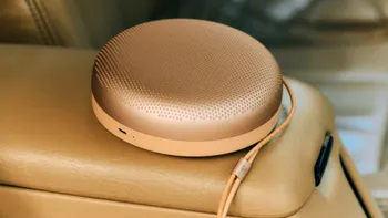 Cea mai frumoasă boxă portabilă ajunge la o nouă generație. De ce să iei în bagaj Bang & Olufsen Besound A1 3rd Gen