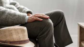 Bărbații care ies cel mai târziu la pensie. Ce ani de naștere sunt afectați de noile reguli