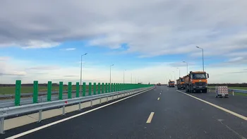 Când se va circula de la Bucureşti la Craiova pe autostradă. Nodul rutier dintre drumul expres și şoseaua de mare viteză, aproape gata