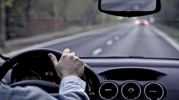 Cum conduci o mașină diesel ca să consumi mai puțin. Regula pe care puțini o respectă