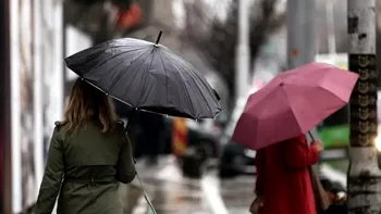 Fenomenul meteo care a adus valul de frig și ninsori în România în luna mai. ANM anunță că va mai dura