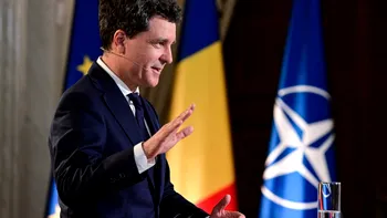 Marele absent de la depunerea jurământului lui Nicuşor Dan. Traian Băsescu, imagini îngrijorătoare. Ce se întâmplă cu Emil Constantinescu