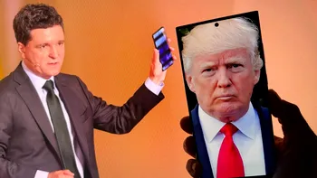 Nicușor Dan a vorbit la telefon cu Donald Trump. Ce i-a propus liderul de la Casa Albă în primul apel oficial