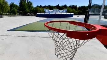 Parcul din Bucureşti transformat în terenuri de sport nemulţumeşte cetăţenii: 