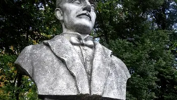 Politicianul care a inventat șampania românească și ar bântui și astăzi parcul din București ce-i poartă numele. Povestea incredibilă a lui Nicolae Basilescu