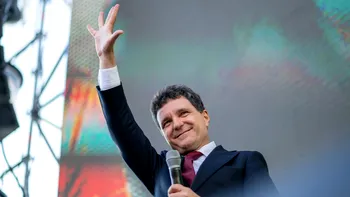Promisiunea pe care Nicușor Dan a dat-o în scris pentru România. Candidatul a răspuns fără ezitări la provocarea jurnaliștilor