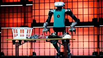 Cursa roboților umanoizi: cine va câștiga lupta pentru viitorul muncii și al caselor noastre