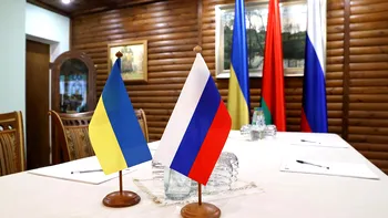 Acuzații reciproce între Ucraina și Rusia subminează progresul negocierărilor de pace
