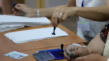 Val de minciuni în mediul online, în plin proces de votare în diaspora. AEP vine cu lămuriri pentru alegători: „În mod excepţional şi fără precedent în ultimele scrutinuri”