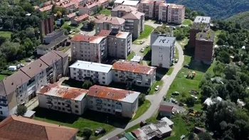 Locul fantomă al României. Înainte de '90 românii îşi doreau să locuiască aici, ce a rămas din localitate