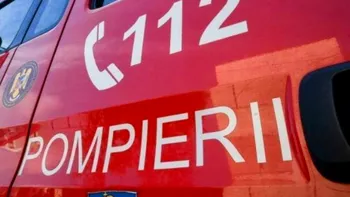 Un tren a luat foc în Gara Sinaia, peste 100 de persoane, evacuate din vagoane