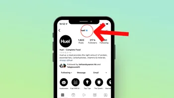 Vrei bifa albastră pe Instagram? Iată cum poți obține insigna de cont verificat și ce condiții trebuie să îndeplinești