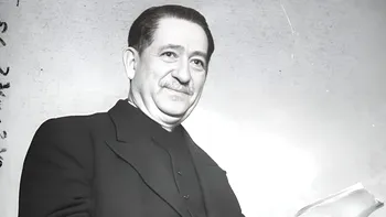 L-a refuzat pe Regele Carol al II-lea și l-a dat afară din celulă pe patriarhul Marina, care-i ceruse să-l trădeze pe Iuliu Maniu. Povestea ministrului Ion Mihalache, cel mai demn și cinstit politician din istoria României