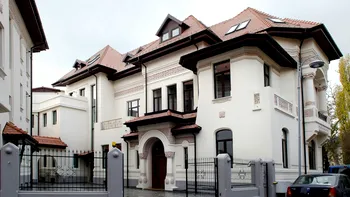 Palatul discret al milionarului interbelic: casa bancherului Iosif Pincas din inima Capitalei, scoasă la vânzare cu 5 milioane de euro