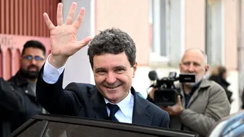 EXIT-POLL ORA 21:00. Nicușor Dan, candidatul care a primit cele mai multe voturi în turul al doilea. Primele declaraţii: 