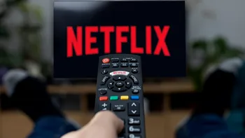 Filmul de pe Netflix cu Jennifer Lopez care transformă striptease-ul într-o lecție despre supraviețuire și răzbunare