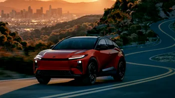 Toyota C-HR se reinventează: acum electric, mai puternic și (în sfârșit) cu stil