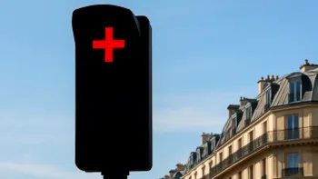 Ce înseamnă crucea de la semafor pe care o găseşti prin unele oraşe europene. Cui trebuie să dai prioritate, de fapt