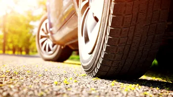 Cum să economiseşti motorină şi benzină cu ajutorul cauciucurilor: vei fi mai atent când le vei pune pe cele de vară