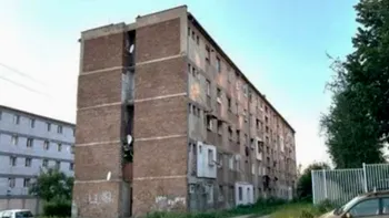 Garsoniera de 17.000 de lei care a uimit internetul. Care este orașul din România în care a fost scoasă la vânzare poate cea mai ieftină locuință din 2025