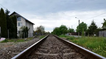 Greșeala care i-a fost fatală Iuliei, adolescenta de 17 ani din Comănești. Fata lovită de tren, un exemplu pentru toți cei care au cunoscut-o