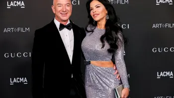Jeff Bezos și-a protejat miliardele înainte de nunta cu Lauren Sanchez. Și-a securizat averea. Clauzele stricte din contractul prenuptial