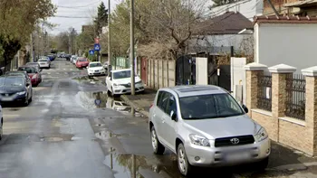 Cine are dreptate dacă te cerți cu un șofer că a parcat pe trotuarul din fața casei tale. Decizia Poliției este clară