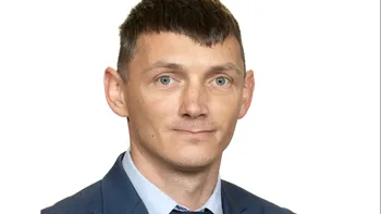 Informații false sau cel puțin bizare, în CV-ul senatorului POT care a făcut facultatea ”la matrimoniale”. Paul Ciprian Pintea, condamnat definitiv, în cele din urmă, pentru conducere fără permis în formă repetată