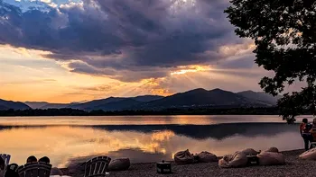 Plaja de la munte din inima României. Locul unde te relaxezi fără aglomerație și caniculă: „Parcă ești în Elveția”