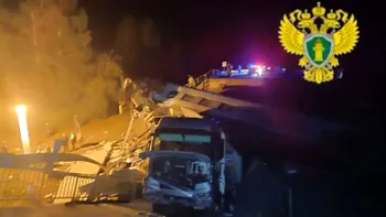 Două poduri prăbușite în Rusia: cel puțin 7 morți și zeci de răniți