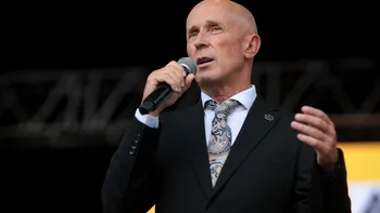 Reacția lui Mugur Mihăescu, după ce s-a aflat că a primit bani de chirie în București deși are casă în Ilfov: „Nu știam”