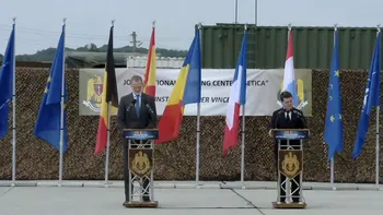 Gestul făcut de regele Felipe în România în fața Gărzii de Onoare. I-a impresionat pe români