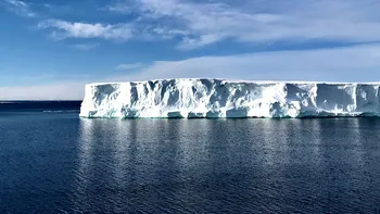 Semnale radio inexplicabile detectate din adâncul gheţii Antarcticii. Ce spun oamenii de știință despre bizara descoperire