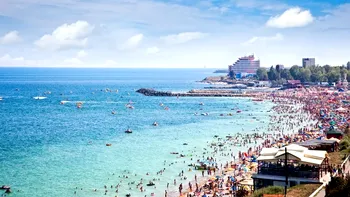 Stațiunea de la Marea Neagră unde turiștii riscă 1.000 de lei amendă pentru parcare. Ce alternative gratuite ai pe litoral