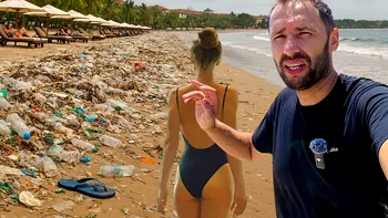 Pățania unui român care a ajuns pe plajă în Bali. „Am ajuns într-o groapă de gunoi, nu stațiunea de lux de pe Instagram”