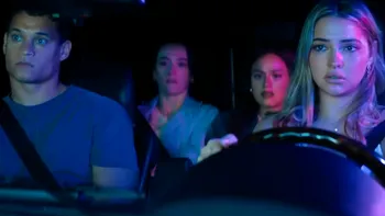 „I Know What You Did Last Summer” revine în forță vara aceasta: groaza nu moare niciodată. Când vezi filmul în cinema