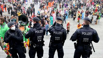 Evacuare masivă la Koln, Germania: 20.000 de locuitori scoși din case pentru dezamorsarea unor bombe din Al Doilea Război Mondial