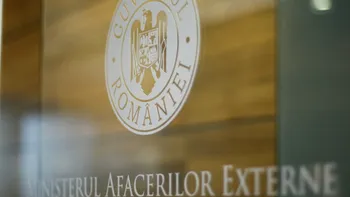MAE: Românii care se află în Iran trebuie să părăsească urgent această ţară. Numere de telefon utile