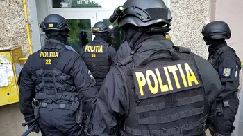 Descoperirea făcută de către polițiștii din Bacău în casa unui bărbat de 61 de ani. Are o vechime de 3500 de ani