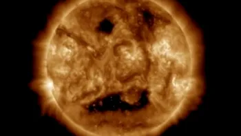 Soarele „are gură și ochi” - Ce au descoperit cercetătorii de la NASA despre steaua noastră