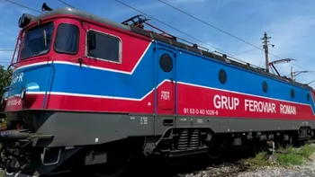 Tren încărcat cu benzină, deraiat în judeţul Teleorman. Vagoanele răsturnate sunt răcite constant, ce spune CFR? Update
