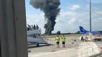 Un nou accident aviatic. Avionul s-a rotit, iar apoi s-a prăbușit și a luat foc la câteva secunde de la decolare