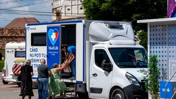MedLife continuă să susțină comunitățile vulnerabile: peste 300 de locuitori din satele din Brașov și Alba au beneficiat de analize și consultații medicale gratuite în doar 6 zile, prin proiectul Caravana cu Sănătate