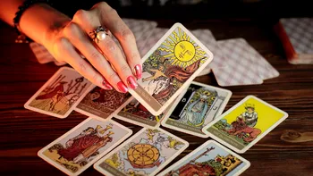 Ce semnificație au cărțile de tarot. Ghid complet pentru începători