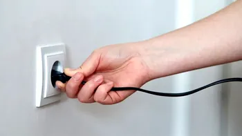 Cât costă manopera la instalația electrică pentru o casă de 100 mp în 2025. Prețuri actualizate