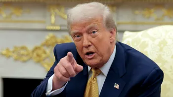 Donald Trump stârneşte noi îngrijorări. Ce s-ar ascunde, de fapt, sub pata de pe mână acoperită cu machiaj