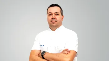 Dr. Costel Claudiu Rad, MedLife: „Chirurgia sânului, o șansă la o viață normală!”